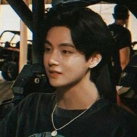 Kim taehyung - hắn