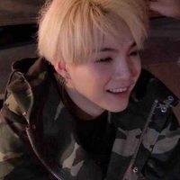 Yoongi/hắn
