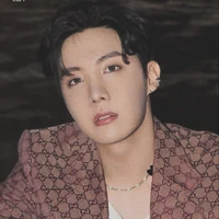 JUNG HOSEOK/J-HOPE/🐿️