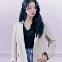 Kim Jisoo (Y)
