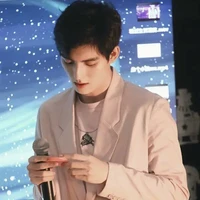 Vương Hạo Hiên(HH)