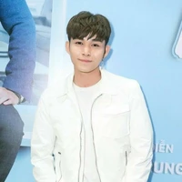 Jun Phạm ( bạn thân Huy )