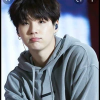 Min yoongi[bạn của tae]
