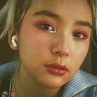 Adele ( bạn Alina )