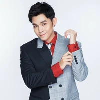 Jun Phạm