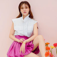 Lan Ngọc(em của Karvin)