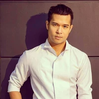 Vinh (anh trai Ngân)