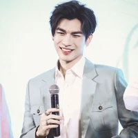 Mew Suppasit