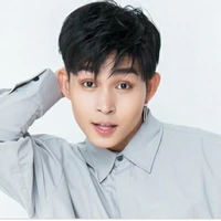 Jun Phạm ( bạn thân Huy )