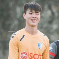 Mạnh gắt
