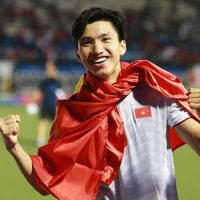 đoàn văn hậu