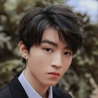 Vương Tuấn Khải