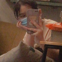 Nhỏ tác giả