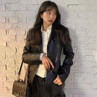 Jisoo (Y)