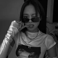 Jen (Chị)