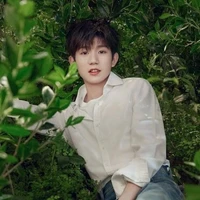 VƯƠNG NGYÊN(papi cậu)