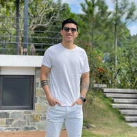văn hậu