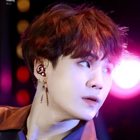 Min Yoongi [Suga]