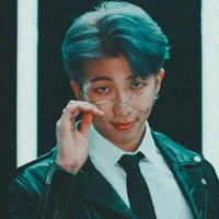 LaNamjoon Manoban(appa cô)