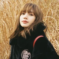 Lalisa Manobal