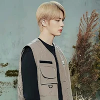 Kim SeokJin-Mẹ hắn