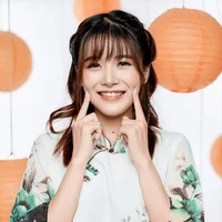 hằng trịnh(luna)