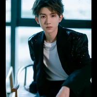 Vương Nguyên (anh dâu cậu)