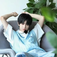 NGao Tử Dật