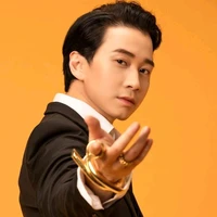 Karik ( thích thầm Ngọc )