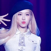 Park Chae-young(Rosé)