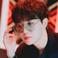 Jung Hoseok(j-hope)