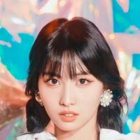 Hirai momo