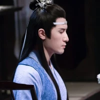 Lam Hoán_Đìm Đạm Trog Mọi Qàn Cảnh