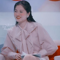 Lâm Vỹ Dạ (Chị Huy)