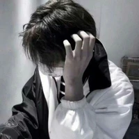Hoàng Thiên Dạ ( bff nữ9 )