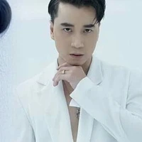 Phạm Hoàng Khoa(Karik)