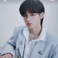 Tống Á Hiên(🐳)