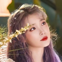 IU ( mẹ V )