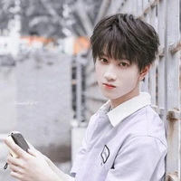 Ngao Tử Dật (anh họ của các anh)