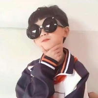 Tg- zợ lẻ của TNT:3