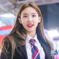Im Nayeon