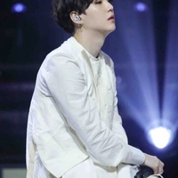 Min Yoongi - Min Tổng