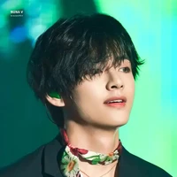 Taehyung/hắn