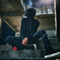 Nguyễn Trần Hoàng Nam~Maga~(anh2 cô)