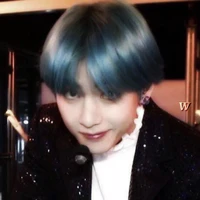 Kim Taehyung _ hắn