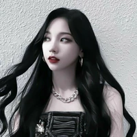 Karina - Bạn thân Y/n