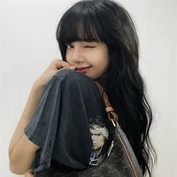 Lalisa Manobal (Cô)