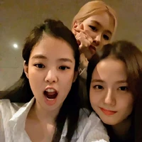3 nàng