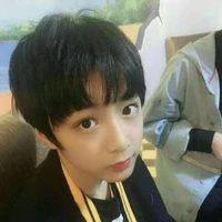 Vương Thanh Mặc -con nu9-anh