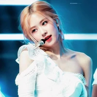 Chaeyoung (Rosé)